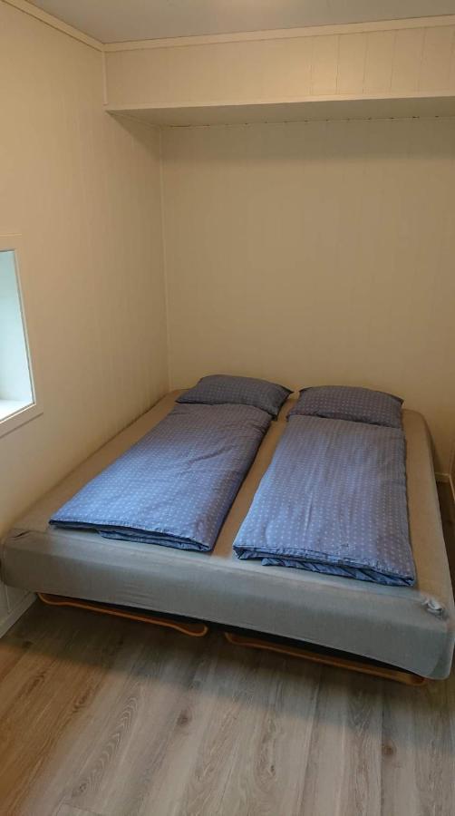 Apartamento Hillegard Lærdalsøyri Exterior foto
